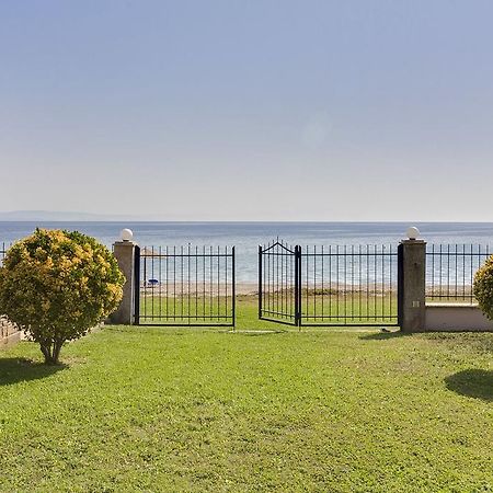 Villa Nefeli Akti Salonikiou B Agios Nikolaos  Exterior foto