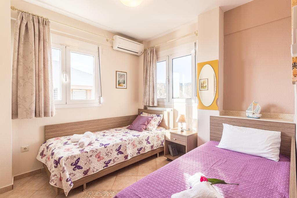 Villa Nefeli Akti Salonikiou B Agios Nikolaos  Exterior foto