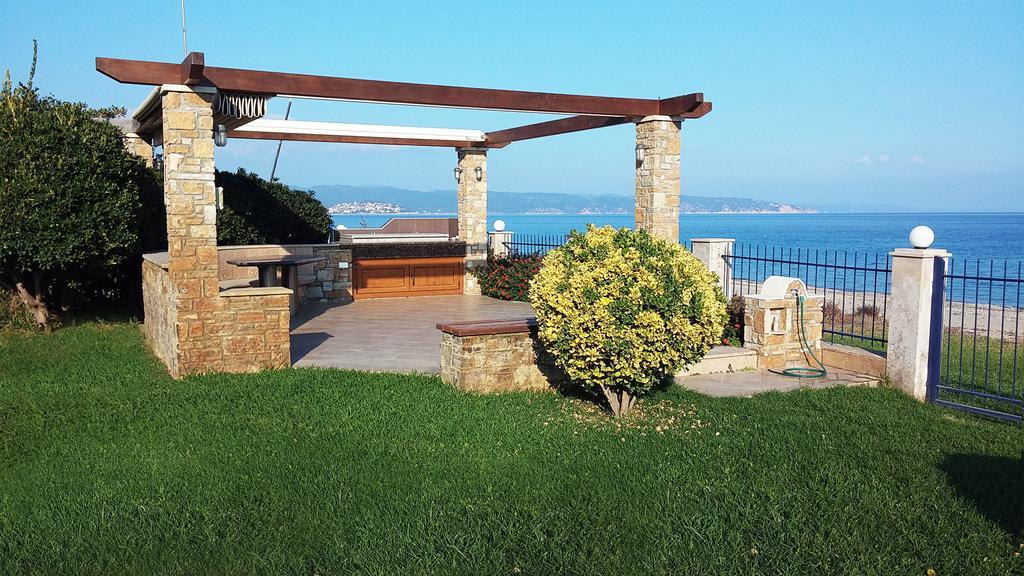 Villa Nefeli Akti Salonikiou B Agios Nikolaos  Exterior foto
